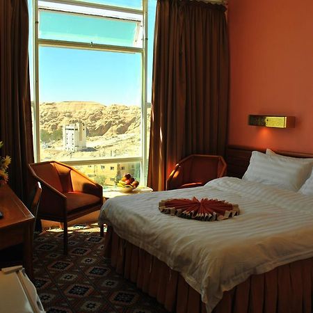 Candles Hotel وادي موسى المظهر الخارجي الصورة