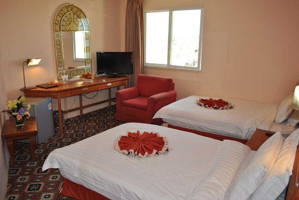 Candles Hotel وادي موسى المظهر الخارجي الصورة